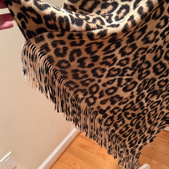 Chico's Animal Print Cowl Neck Poncho with Fringe Boho One Size - Picture 5 of 12